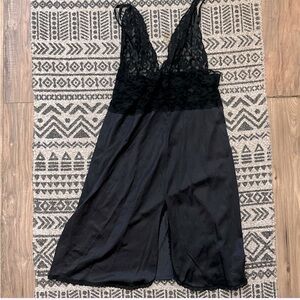 Black lace slip with lace front and back on top. #demure #elegant